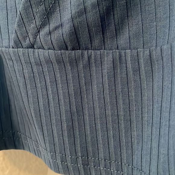 #74 Teal Textured Crop Top - Picture 3 of 4